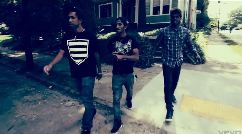 1208-Hot Hip Hop Sic Vids Round Up-1
