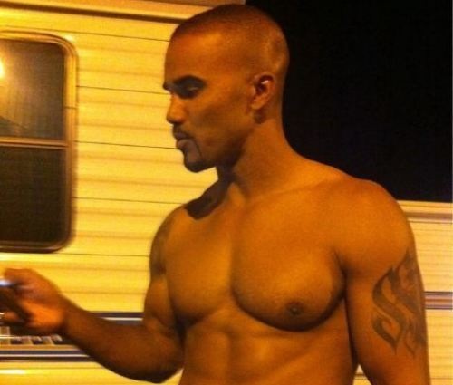 1214-Shemar-Moore-Giving-Lap-Dance-Video-2