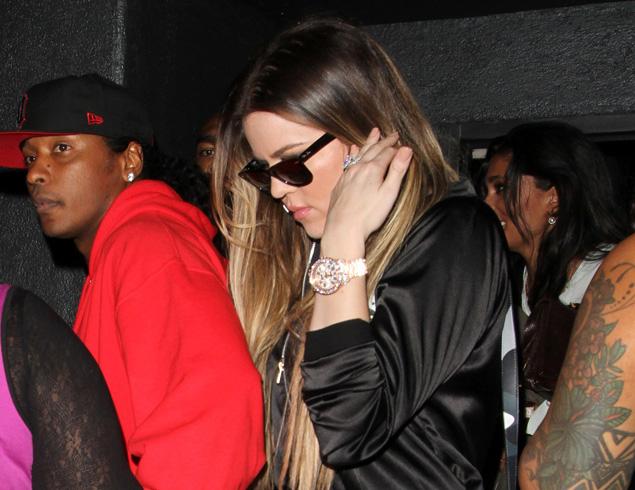 khloe-kardashian-tru-weddingring-game-109-1