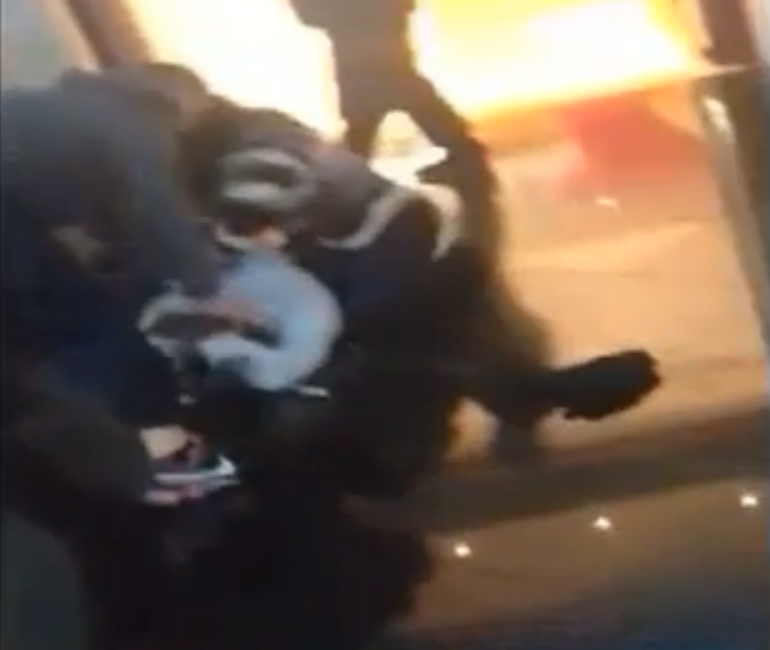 Knockout Victim Fights Back at Kicks Assailants Ass-1209-1