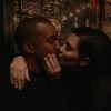 kim-kanye-west-kiss-0219-1