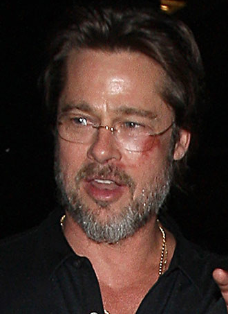 brad-pitt-scratches-scars-markings-face-0426-2.png