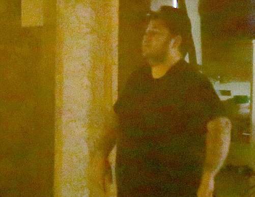Rob-Kardashian-emerges-seclusion-burger-run-appears-gained-weight-0619-3
