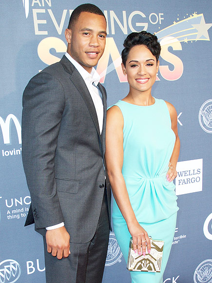 empire-stars-trai-byers-and-grace-gealey-engaged-0728-1