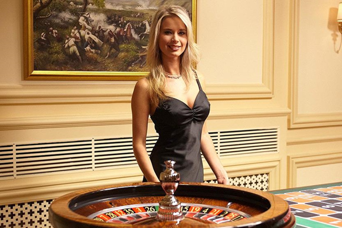 Играть казино бесплатно девушки