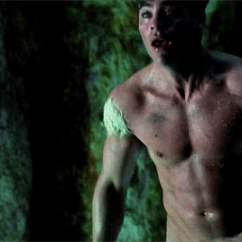 Chris Pine Bares Magnificent Banana in New Movie