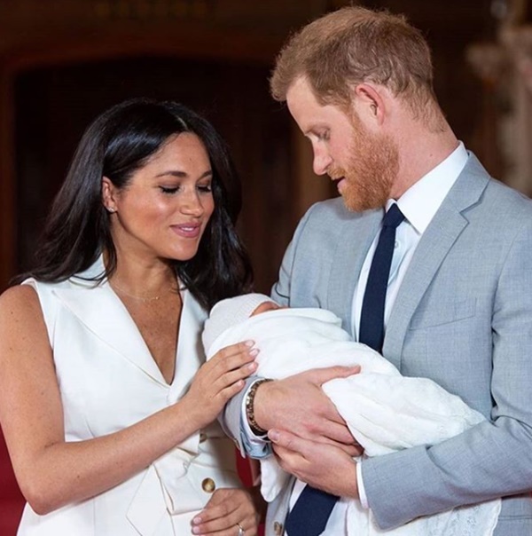 DJ Danny Baker Tries Backtracking After Racist Royal Baby Remark 