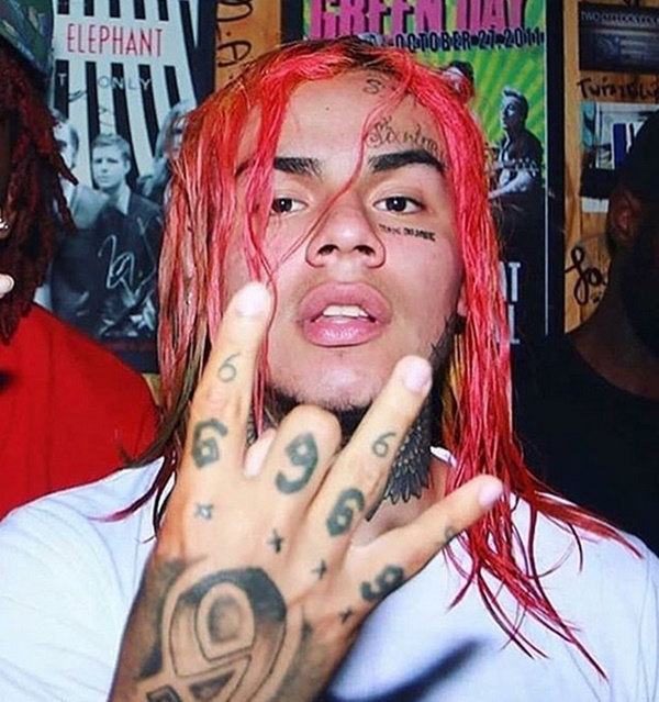 Tekashi 6ix9ine Scores Massive Record Deal