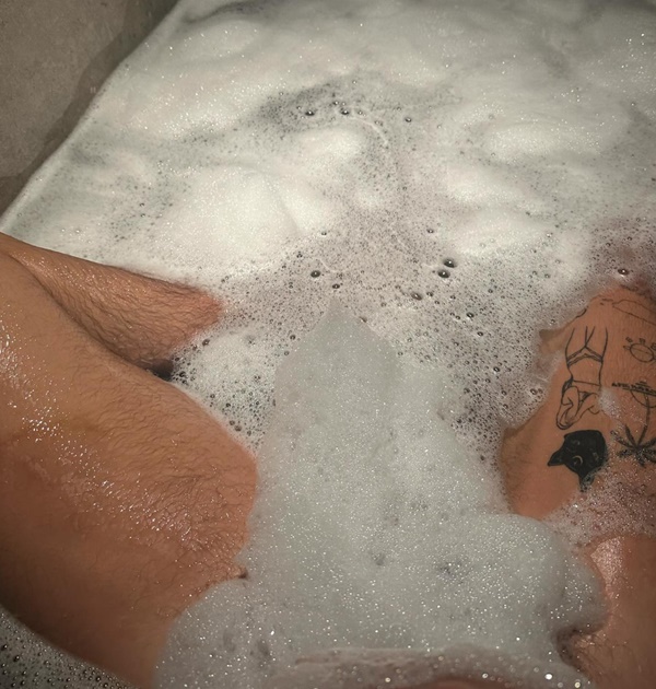 Bad Bunny Surprised Fans With Steamy Bathtub Photos