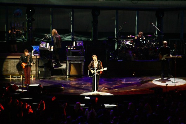 Bon Jovi Add Four Stadium Shows to 2027 Tour