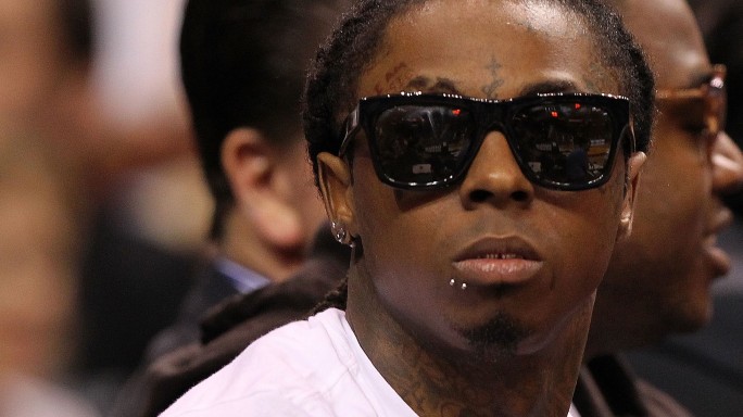 Lil Wayne Now In ICU On Death Bed