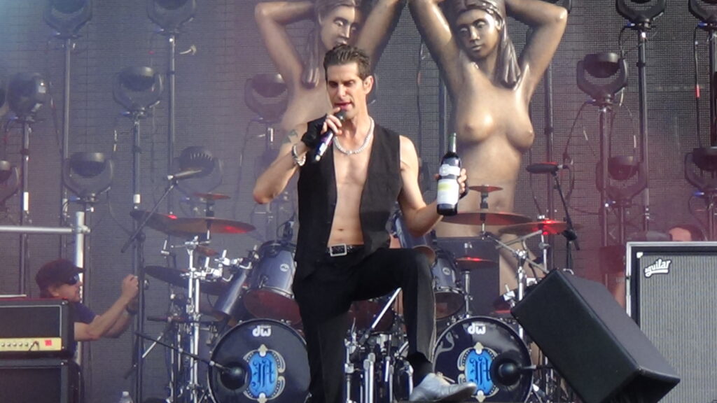 Perry Farrell's Jane's Addiction Rocks at Bottle Rock