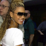 beyonce-rocks-box-braids-0204-6