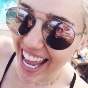 Miley Cyrus Topless Again