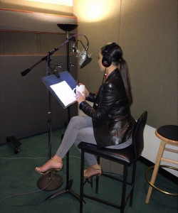kim-kardashian-hollywood-video-game-0619-2