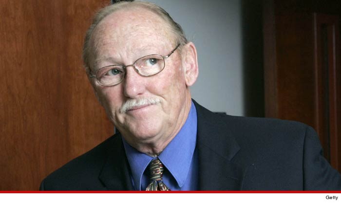 Michael Jackson Prosecutor Dies