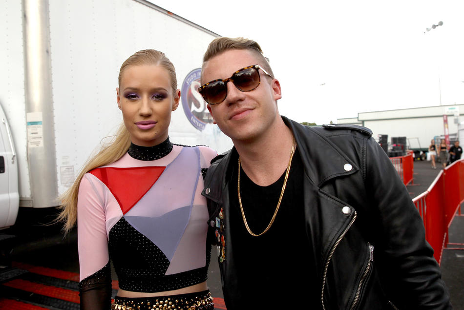 Iggy Azalea CLAPS BACK At Macklemore