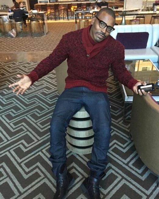 Yusaf Mack Spotted Kissing A Woman