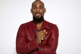 R Kelly Admits He Was Secretly In Love With His Mom