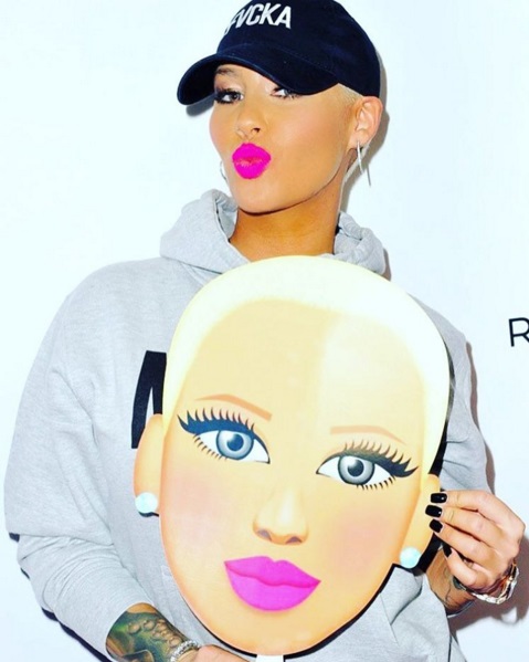 Amber Rose Cashing In On Emoji Ap MuvaMoji
