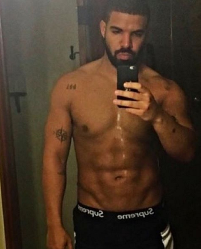 Drake Praised For Applauding Black Women