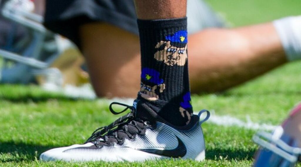 Colin Kaepernick Responds to SFPD with His Socks