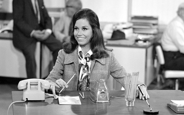 TV Legend Mary Tyler Moore Dead at 80