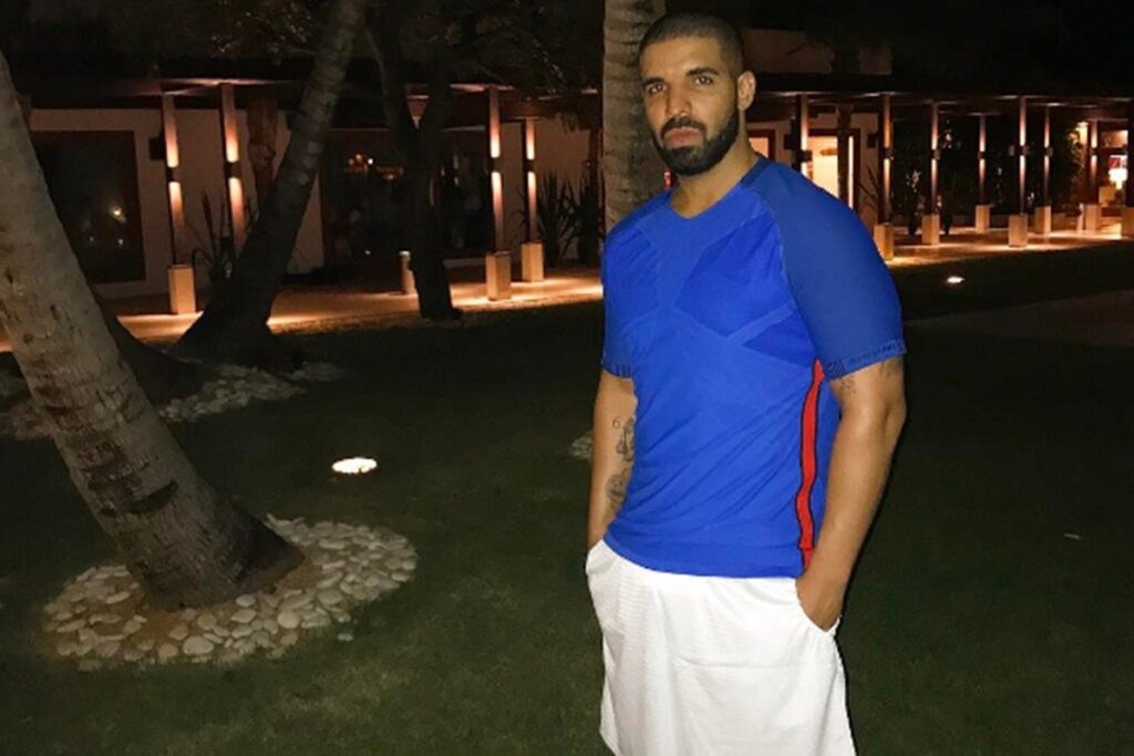 Drake Calls BS On Porn Star Pregnancy Announcement