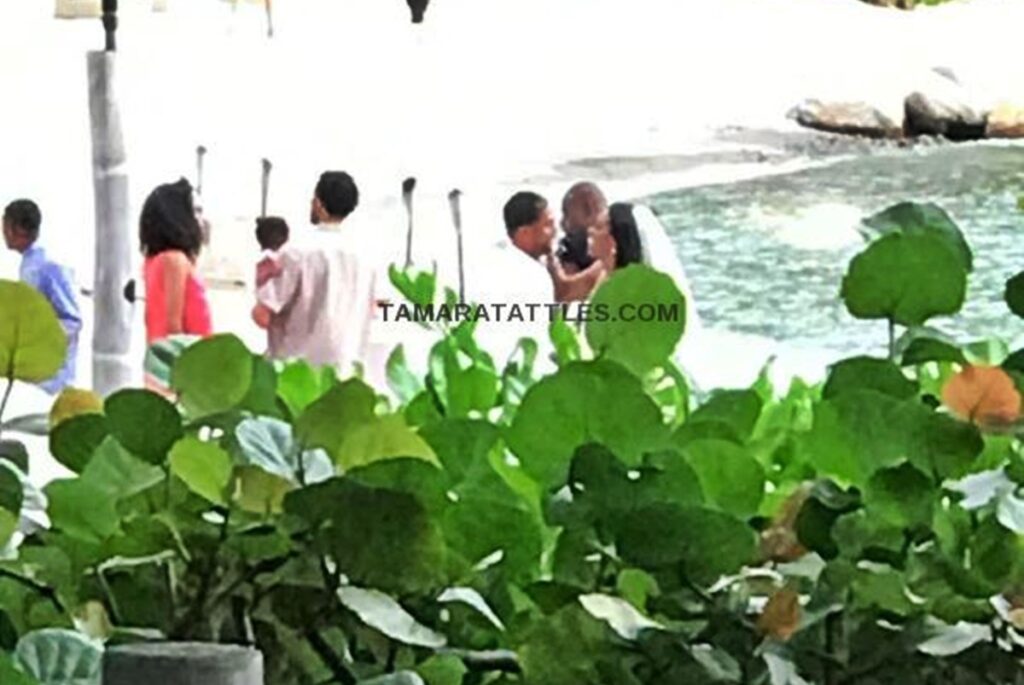 Kenya Moore Secretly Married in St Lucia