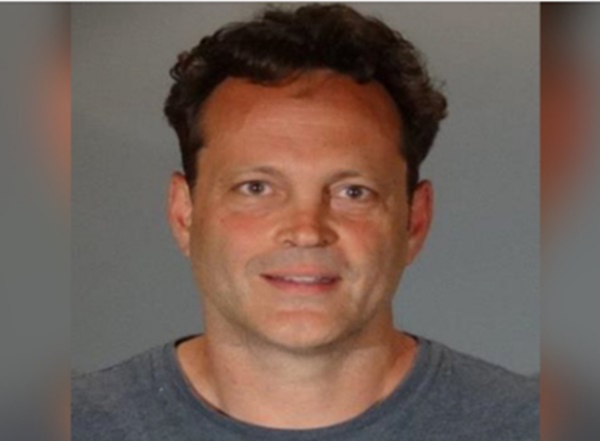 Vince Vaughn Takes Great Mugshot After DUI Arrest