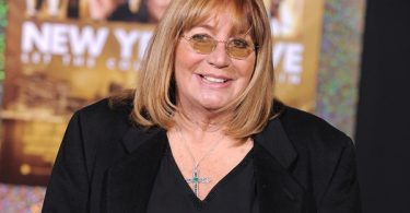 'Laverne & Shirley' Star Penny Marshall Dead at 75