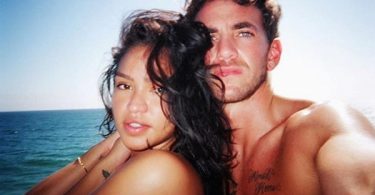 Cassie Shows Off New Man for 2019