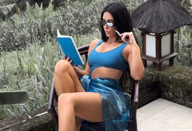 Kim Kardashian Reveals Her Sickening Instagram Money