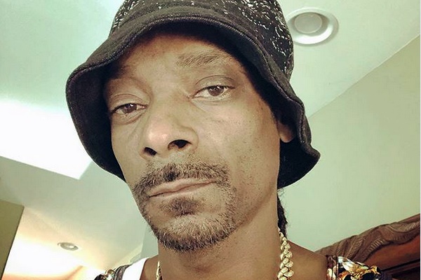 Snoop Dogg Weighs In Calling 6ix9ine a RAT