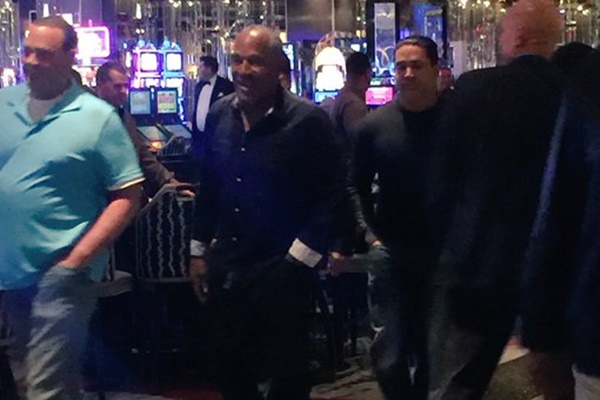 O.J. Simpson Sues Las Vegas Hotel For Defamation of Character