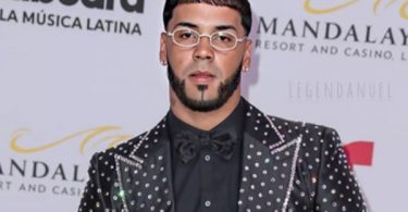 Anuel AA Changes His Face With Tattoo