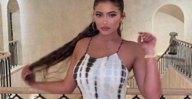 Kylie Jenner CLAPS BACK At Photoshopped ‘Brown Skinned Girl’ Post