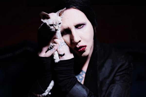 Marilyn Manson Finds COVID Pandemic "Mentally Devastating”