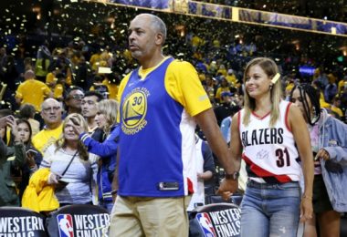 Stephen Curry Mom Sonya Curry Files For Divorce From Dell