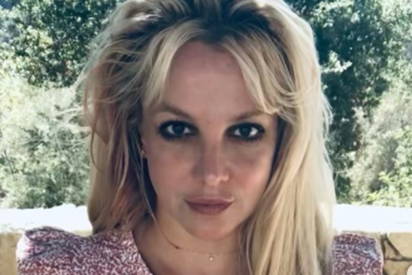 Jamie Spears Suspended; Britney Spears 'Burst Into Tears'
