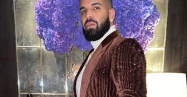 Drake Invests In L.A.-Based Dave’s Hot Chicken