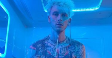 Machine Gun Kelly Blames Media After Being Booed On Stage