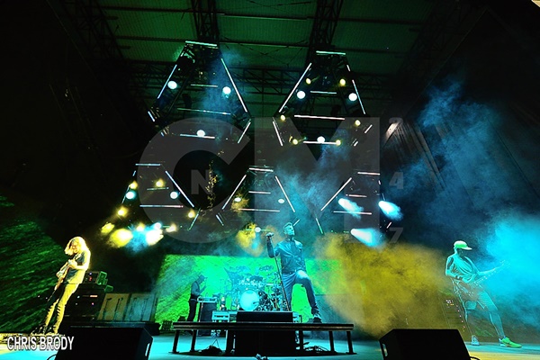 311 Lit Up 5 Point Amphitheater in Irvine CA