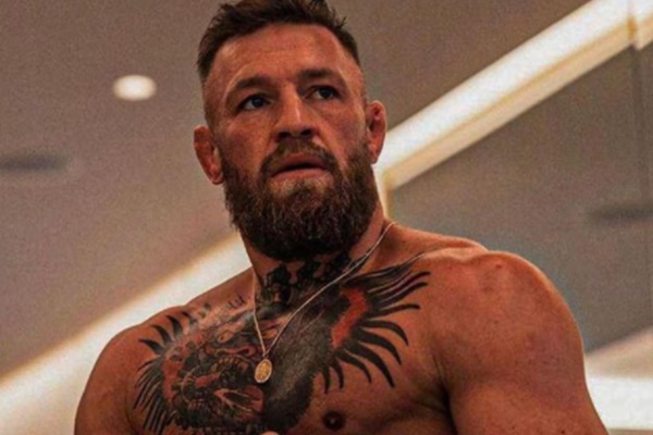 Conor McGregor Training Hard After Gruesomely Breaking His Leg