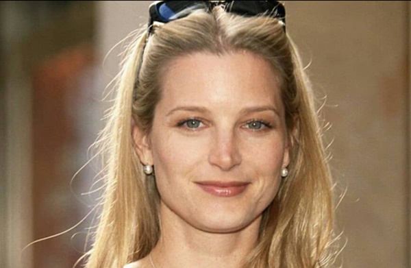 Then And Now Bridget Fonda: She's Unrecognizable!