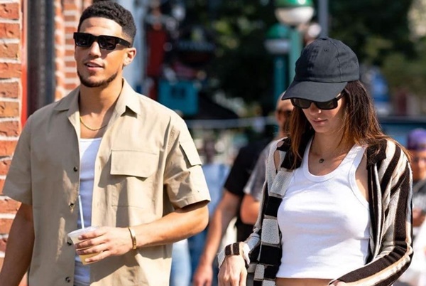 Suns Devin Booker Partner Kendall Jenner Goes Nude For I-D Magazine