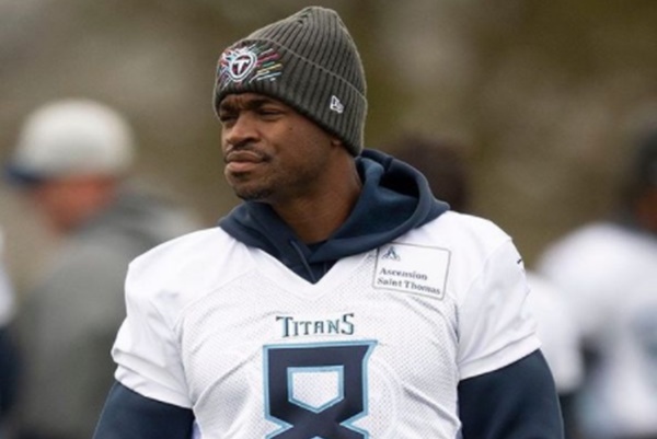 Adrian Peterson Arrested For Domestic Violence