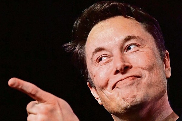 Elon Musk Reportedly Buys Twitter For $44 Billion