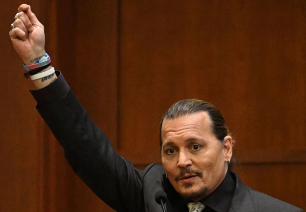 Johnny Depp Testifies About Finger Getting Severed in Defamation Case
