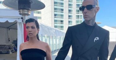 Kourtney Kardashian & Travis Barker Got Married In Las Vegas